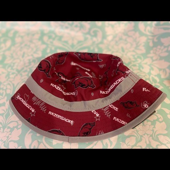 Kids New Era Arkansas Razorbacks Bucket 